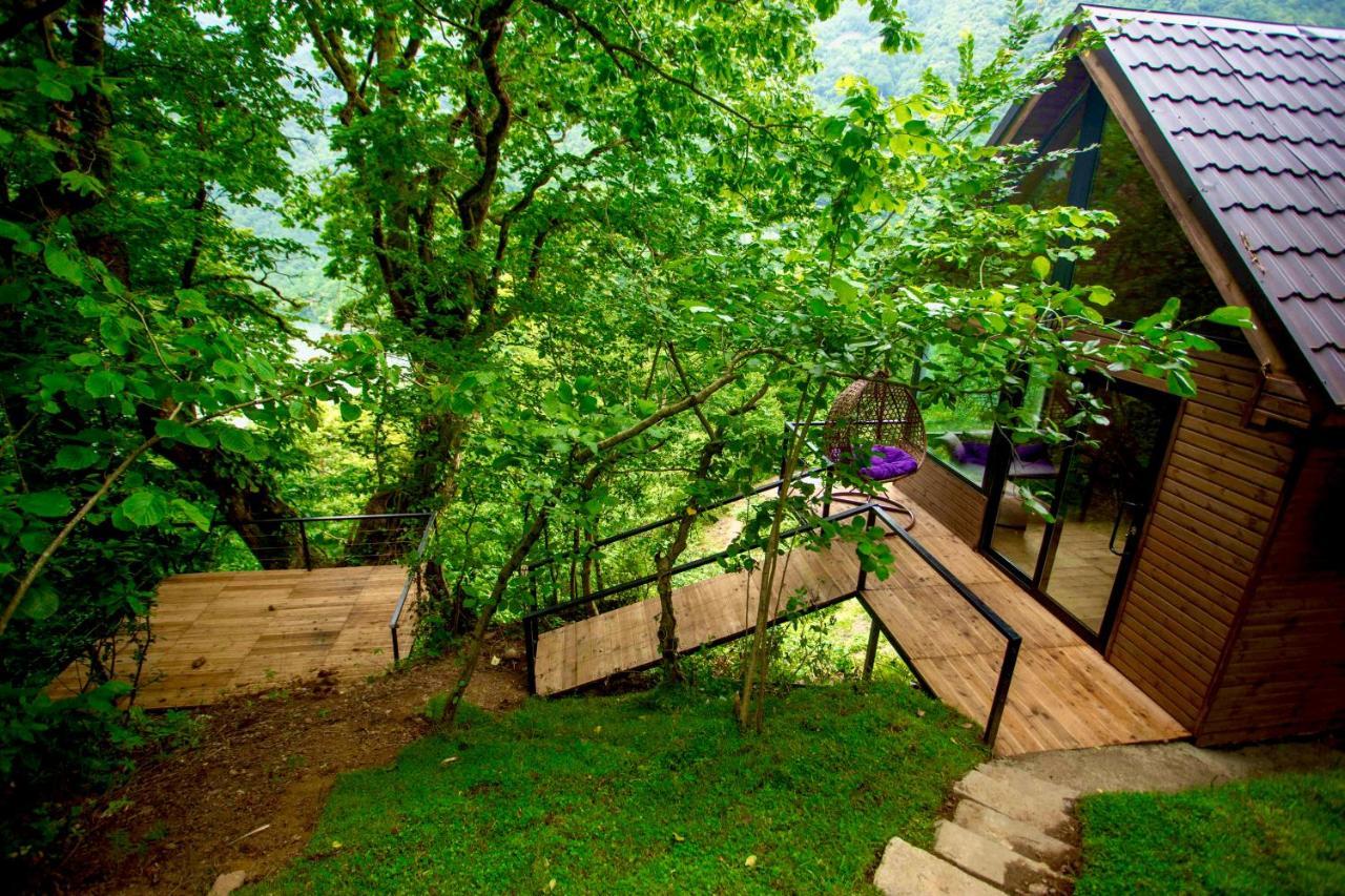 Woodpecker Ვუდფექერი Villa บาทูมิ ภายนอก รูปภาพ