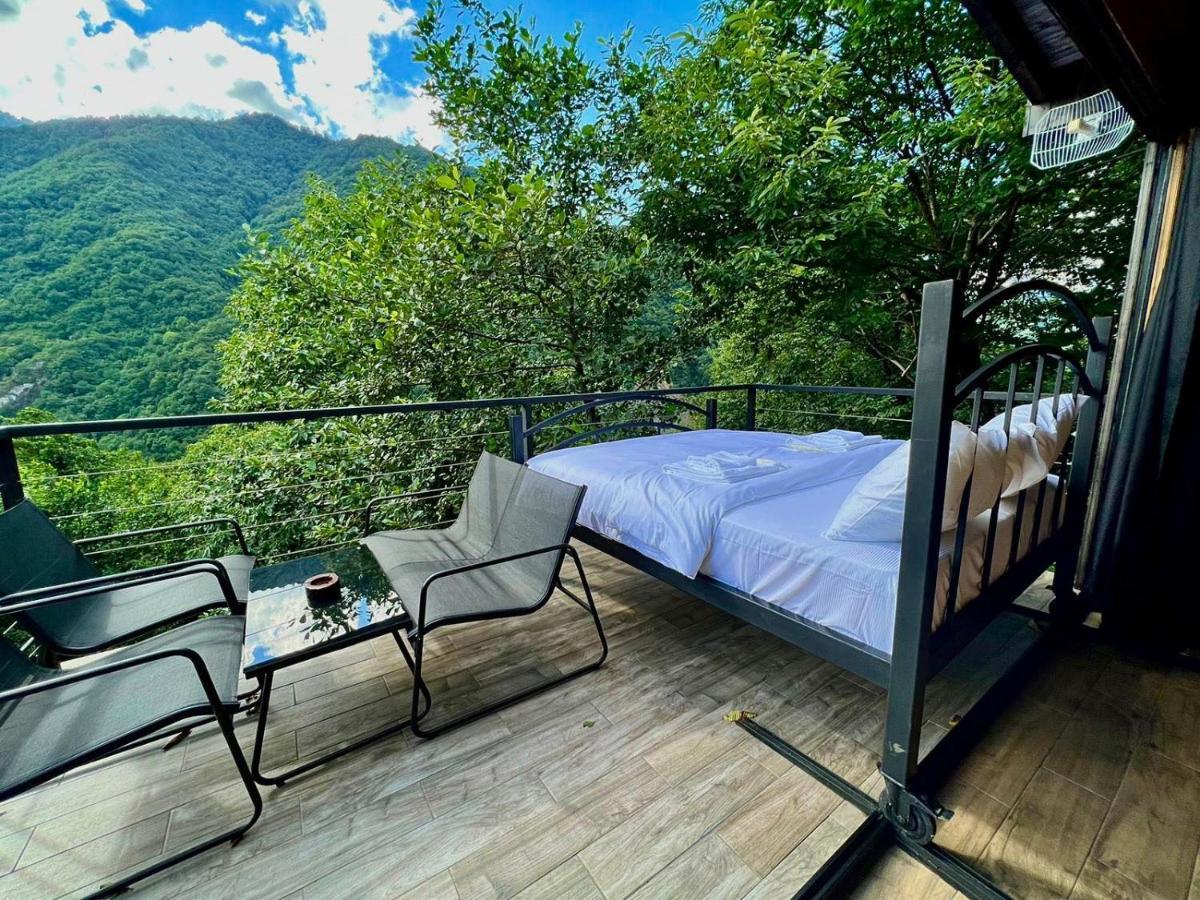 Woodpecker Ვუდფექერი Villa บาทูมิ ภายนอก รูปภาพ